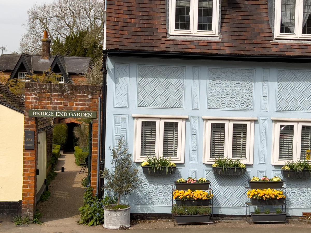 Miller Cottage A Luxury 1550'S Cottage In The Historic Centre Of Saffron Walden Exterior photo